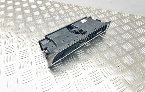 Audi A5 8T 8F Dash center air vent grill 8T1820951C