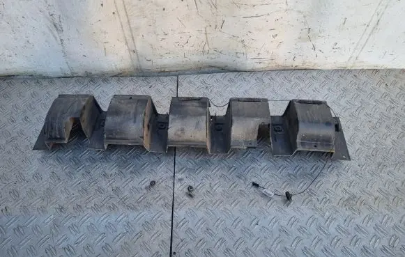 Volvo C70 Rear bumper mounting bracket 09466909 30679343