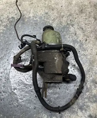 Opel Zafira A Power steering pump