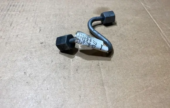 Mercedes-Benz Sprinter W906 Fuel injector supply line/pipe A6510704533 6510704533