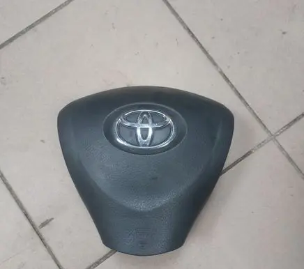 Toyota Auris 150 Steering wheel airbag 4513002290B0 4513002290 045919308