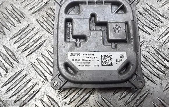 BMW 3 E90 E91 LED ballast control module 7263087