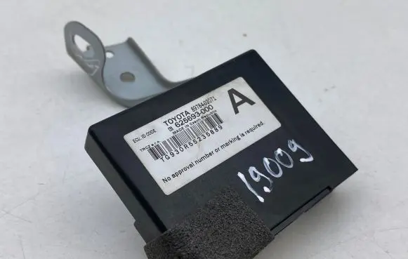 Toyota Auris E180 Immobilizer control unit/module 8978402071 625693000 TG030555235889