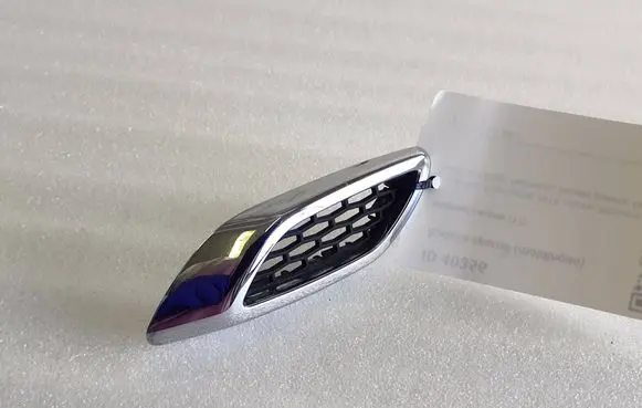 Maserati Levante Fender grill 670040331