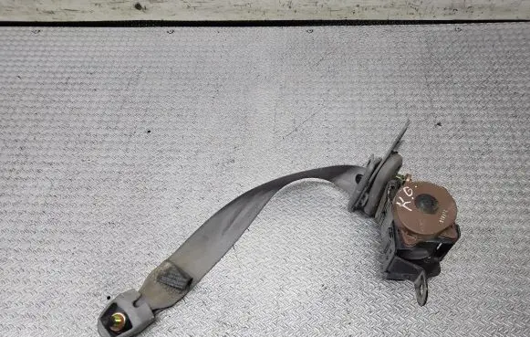 KIA Sorento Rear seatbelt
