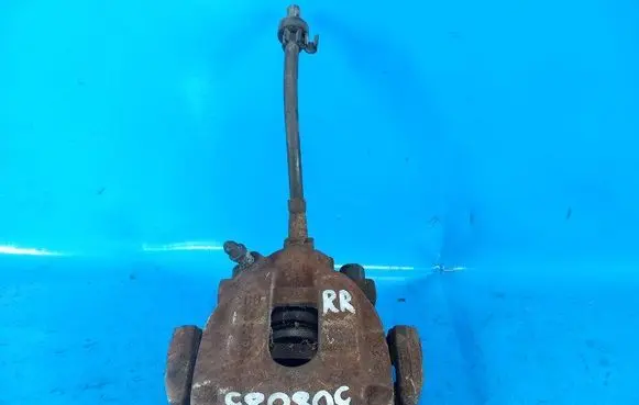 Volvo XC70 Front brake caliper 8251313