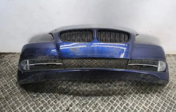 BMW 5 F10 F11 Front bumper 7232332