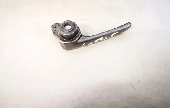 Mazda 3 I Front door interior handle