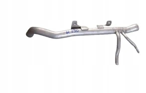Audi A8 S8 D3 4E Engine coolant pipe/hose 079121070BR