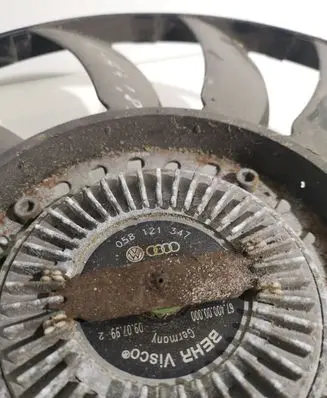 Audi A4 S4 B5 8D Viscous fan clutch 058121347