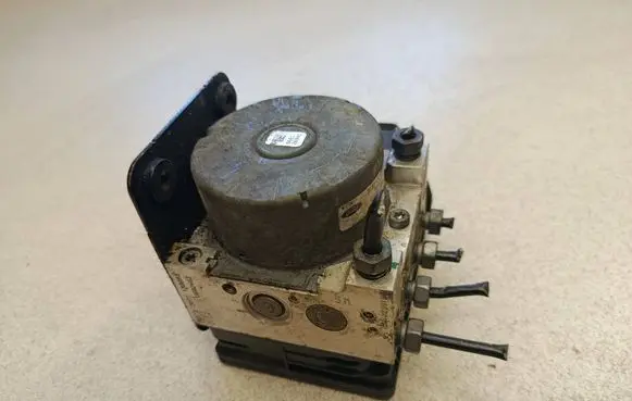 Ford B-MAX ABS Pump D1B12C405AE D1B12C013BC 10022004364