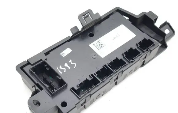 Audi A3 8Y Air conditioner control unit module 5WA907007P 901552010001