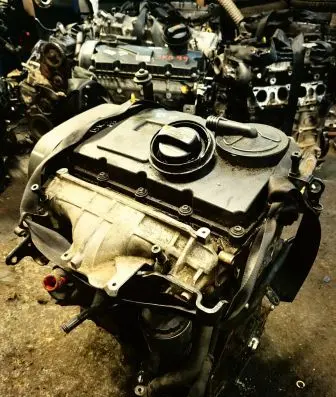 Volkswagen PASSAT B6 Engine BKP