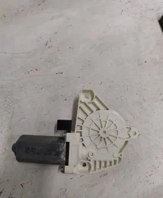 Volkswagen Arteon Rear door window regulator motor 5Q4959802D
