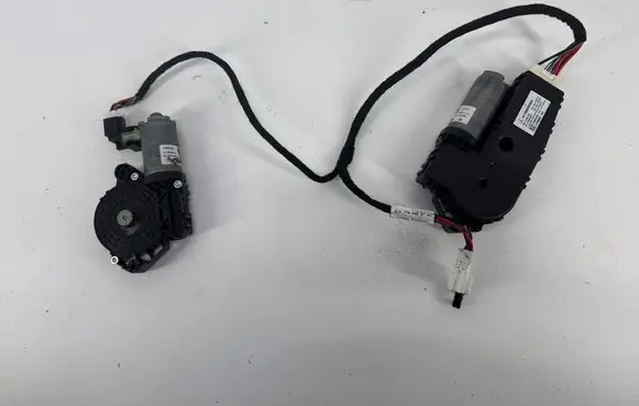 Mercedes-Benz GLA W156 X156 Sunroof motor/actuator A1769006902 A1769017200 A1768200704