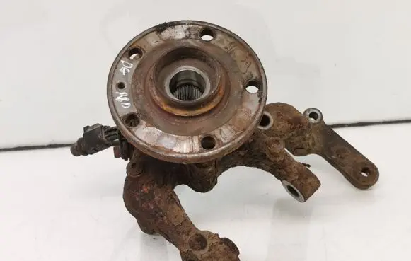 Skoda Octavia Mk2 (1Z) Front wheel hub spindle knuckle 10071150703