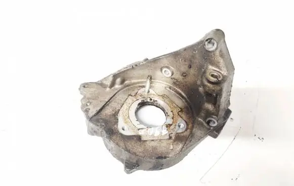 Peugeot 607 Engine mounting bracket 96347839