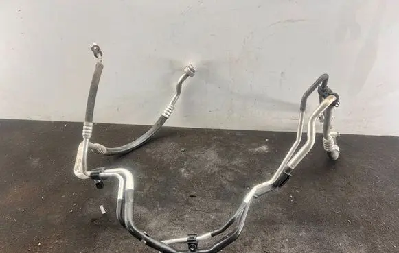Audi TT TTS Mk2 Air conditioning (A/C) pipe/hose 8J0820719F 8J0820741F 8J0820743F