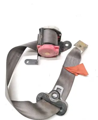 Subaru Forester SF Rear seatbelt 0426143 0134669 F8639T