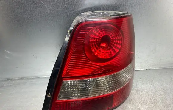 KIA Sorento Rear/tail lights