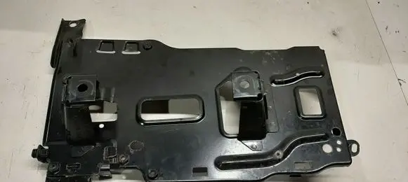 Peugeot 3008 II Battery tray 9815288580 9815288480