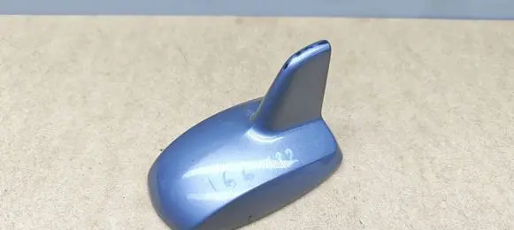 Mercedes-Benz ML W166 Roof (GPS) antenna cover A2128270228