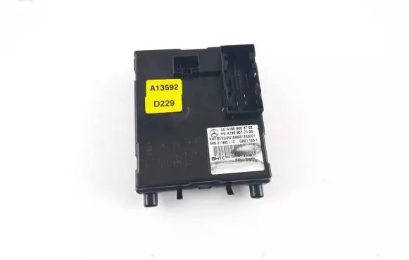 Mercedes-Benz AMG GT R190 C190 Air conditioning/heating control unit A1909003702 A1909017400 5HB01199512