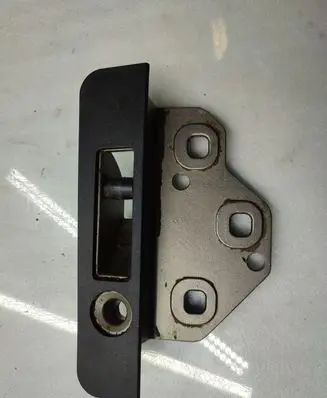 BMW 4 F32 F33 Convertible roof lock/latch 7290348