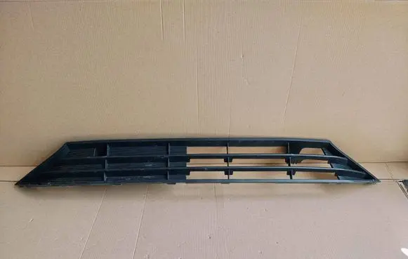 Mitsubishi Space Star Front bumper lower grill 6402A569 699VJ029