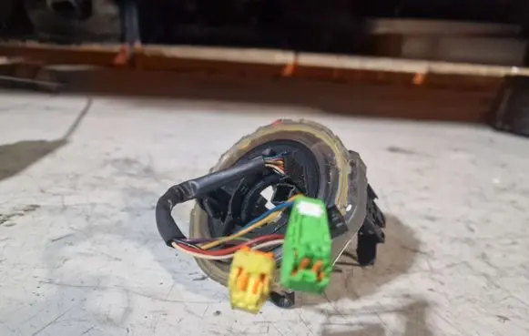 Mercedes-Benz ML W164 Airbag slip ring squib (SRS ring) A1714640518