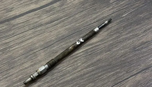 Mercedes-Benz E W212 Glow plug 