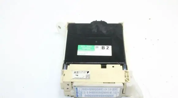 Lexus RX 330 - 350 - 400H Fuse box set 892210E072
