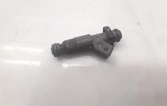 BMW X5 E53 Fuel injector 0280155823 1707843