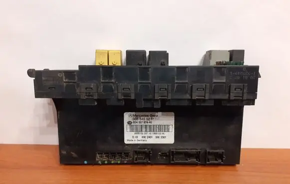 Mercedes-Benz C W203 Fuse box set 5DK00797440 0035455201