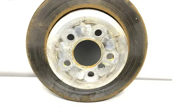 BMW 5 G30 G31 Rear brake disc 6882246