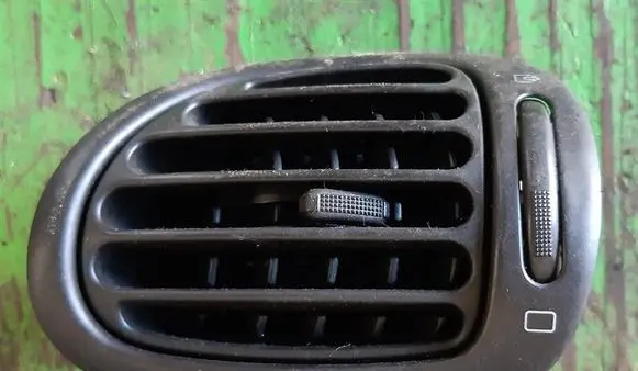 Peugeot 206 Dashboard side air vent grill/cover trim