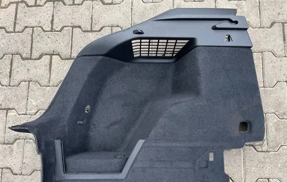 Audi Q3 Trunk/boot side trim panel 83F863879