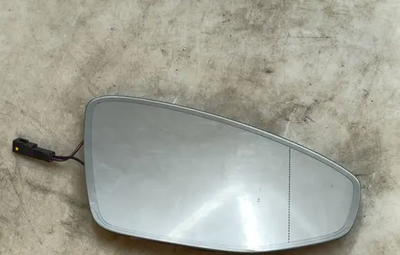 Audi A3 8Y Wing mirror glass 8Y0857536C 23963504 925264100
