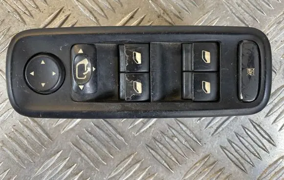 Peugeot 807 Electric window control switch 14957520XT 014941503
