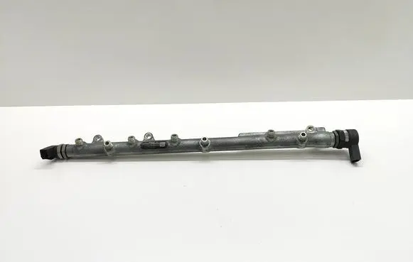 BMW 5 E60 E61 Fuel main line pipe 7795514 0445216015 024611L5