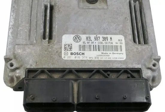 Volkswagen PASSAT B7 Engine control unit/module 03L907309N