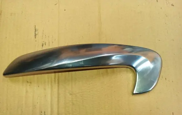 Renault Latitude (L70) Front door trim bar 809608544R