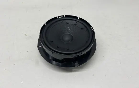 Skoda Octavia Mk4 Front door speaker 5E3035411A