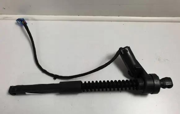 BMW 8 G15 Tailgate hydraulic set 