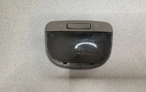 Subaru Legacy Rear seat light VC12003
