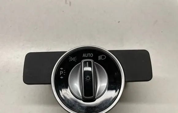 Mercedes-Benz CLA C117 X117 W117 Light switch 2129051151 A2129051151