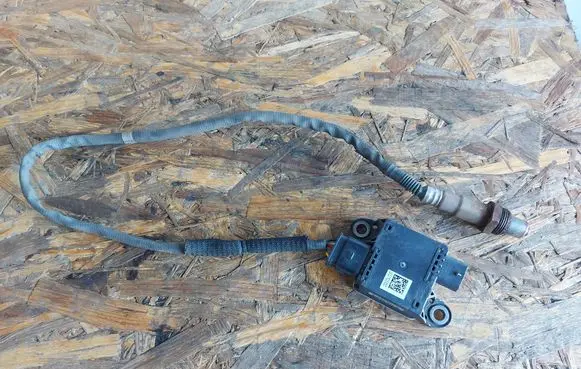 Renault Trafic III (X82) Lambda probe sensor 227930700R