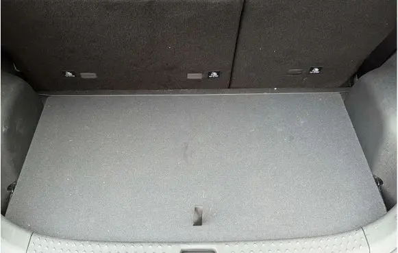 Trunk/boot floor carpet liner