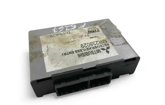 Mitsubishi Carisma Door central lock control unit/module MR238029