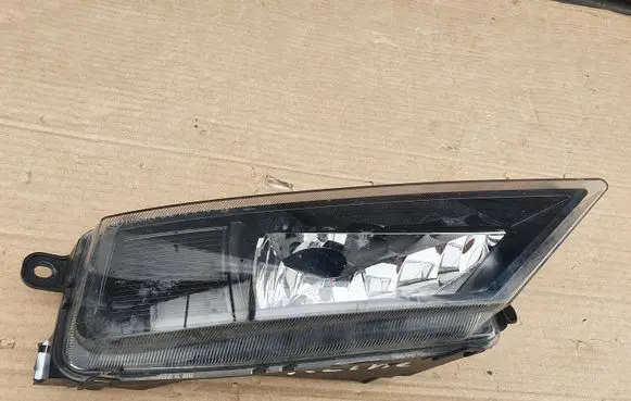 Volkswagen Tiguan Front fog light 5NA941700B